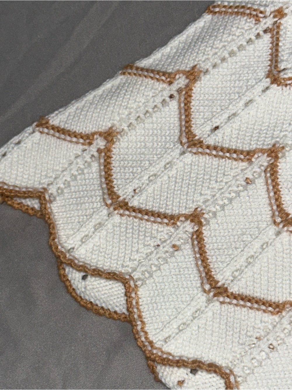 MABLE Ivory Beige Chevron Knit Scallop Hem Mini A-Line Skirt L Classic Fall Chic - Picture 6 of 9